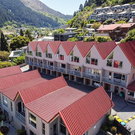 Turner Heights Townhouses Queenstown Bagian luar foto