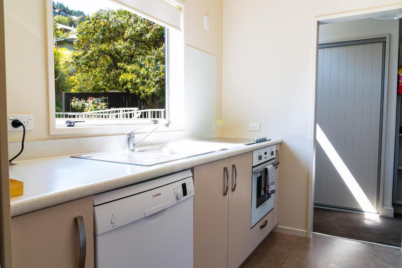 Turner Heights Townhouses Queenstown Bagian luar foto
