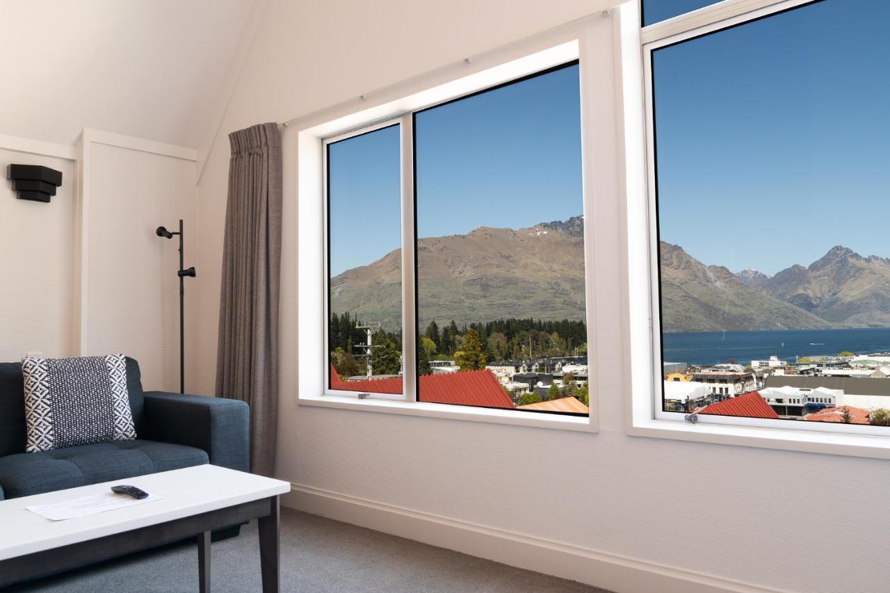 Turner Heights Townhouses Aparthotel Queenstown Bagian luar foto