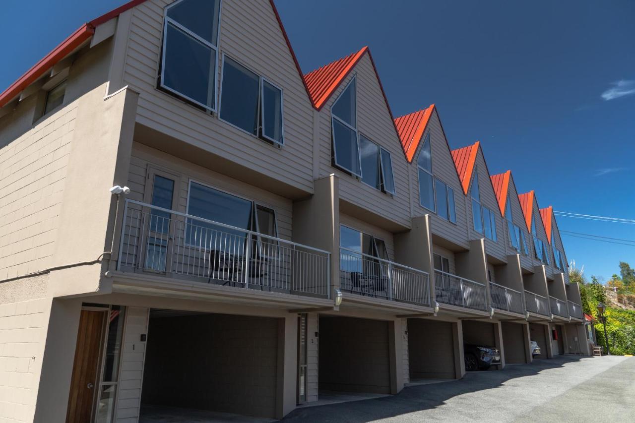 Turner Heights Townhouses Queenstown Bagian luar foto