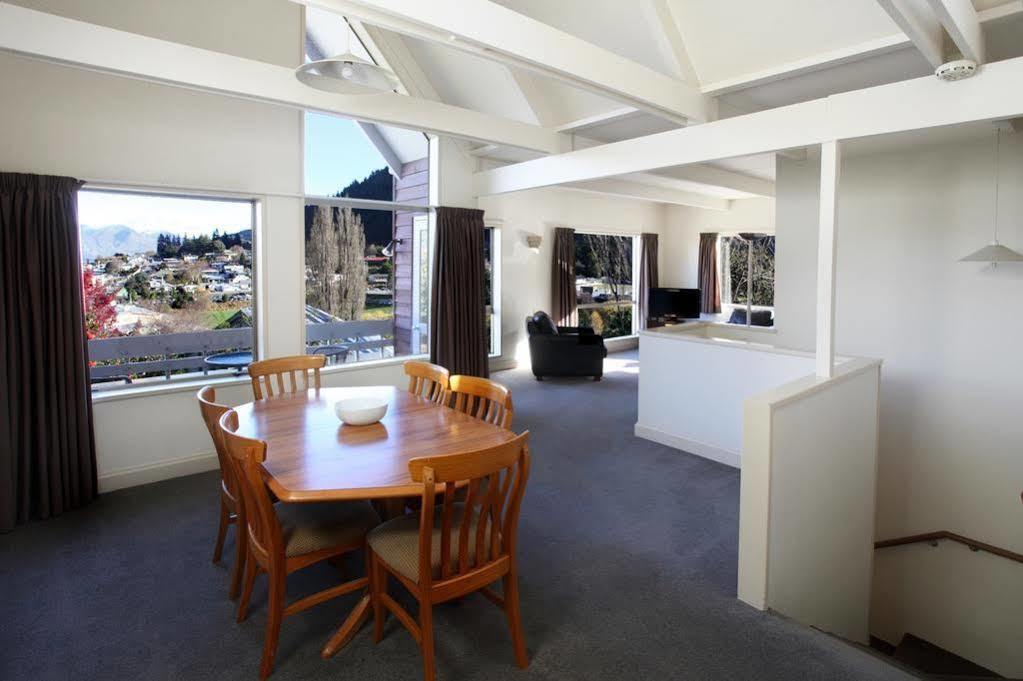 Turner Heights Townhouses Queenstown Bagian luar foto