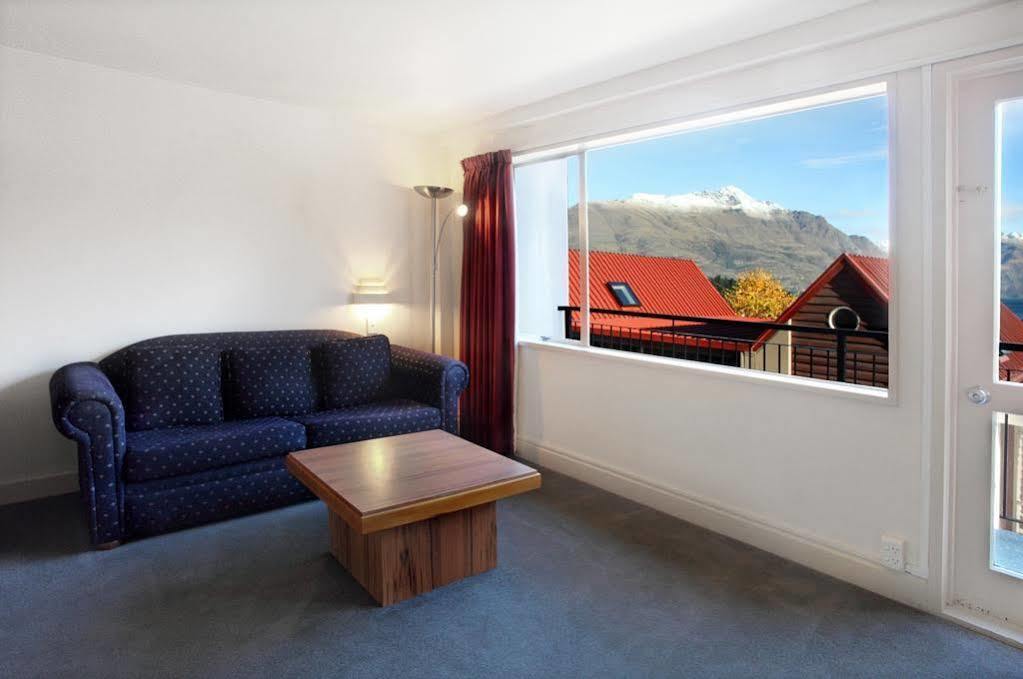 Turner Heights Townhouses Queenstown Bagian luar foto